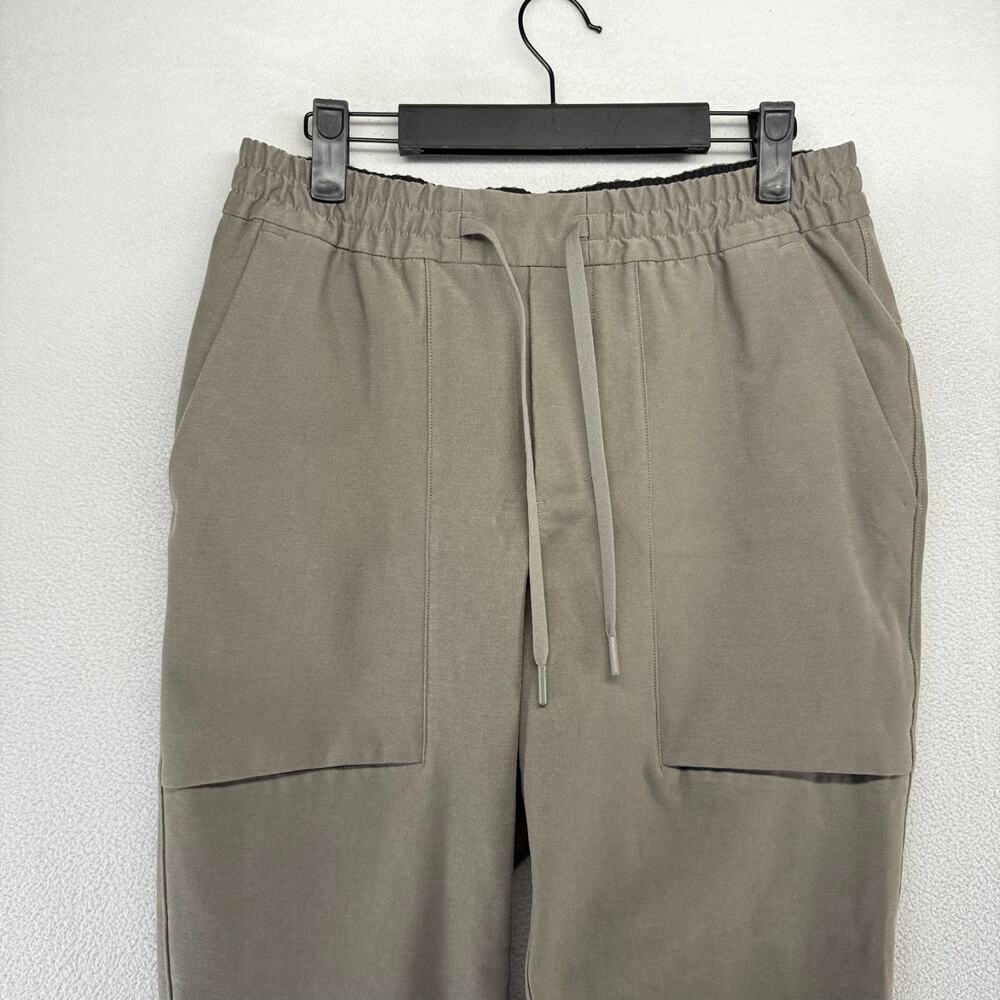 Lululemon Bowline Pants Men's Medium Gray Elastic Waist Chino Preppy Casual Tech - Picture 2 of 8